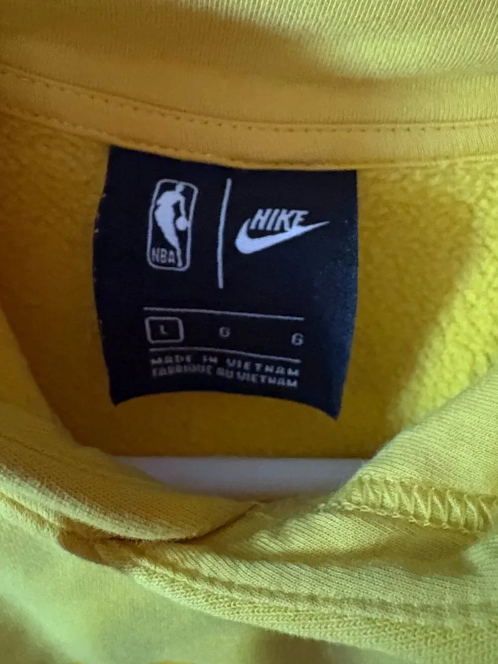 Los Angles Lakers sweatshirt